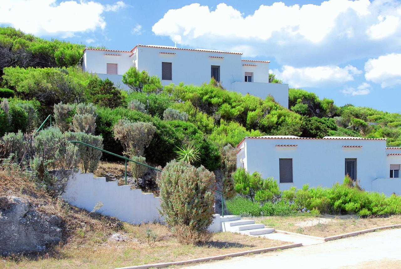 Residence M3 Peschici Bagian luar foto